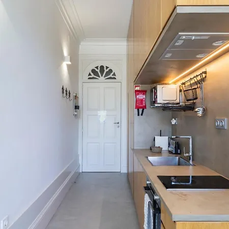 Downtown By Lovelystay Apartment *