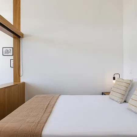 Downtown By Lovelystay Apartmán Porto