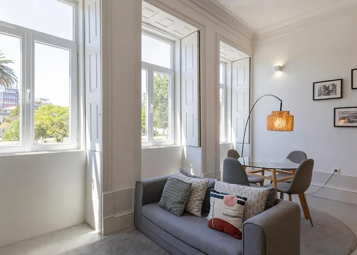 Downtown By Lovelystay Oporto